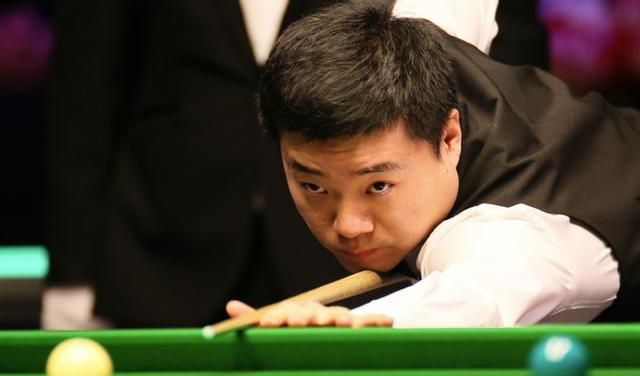 和球迷的阵 和球迷的阵